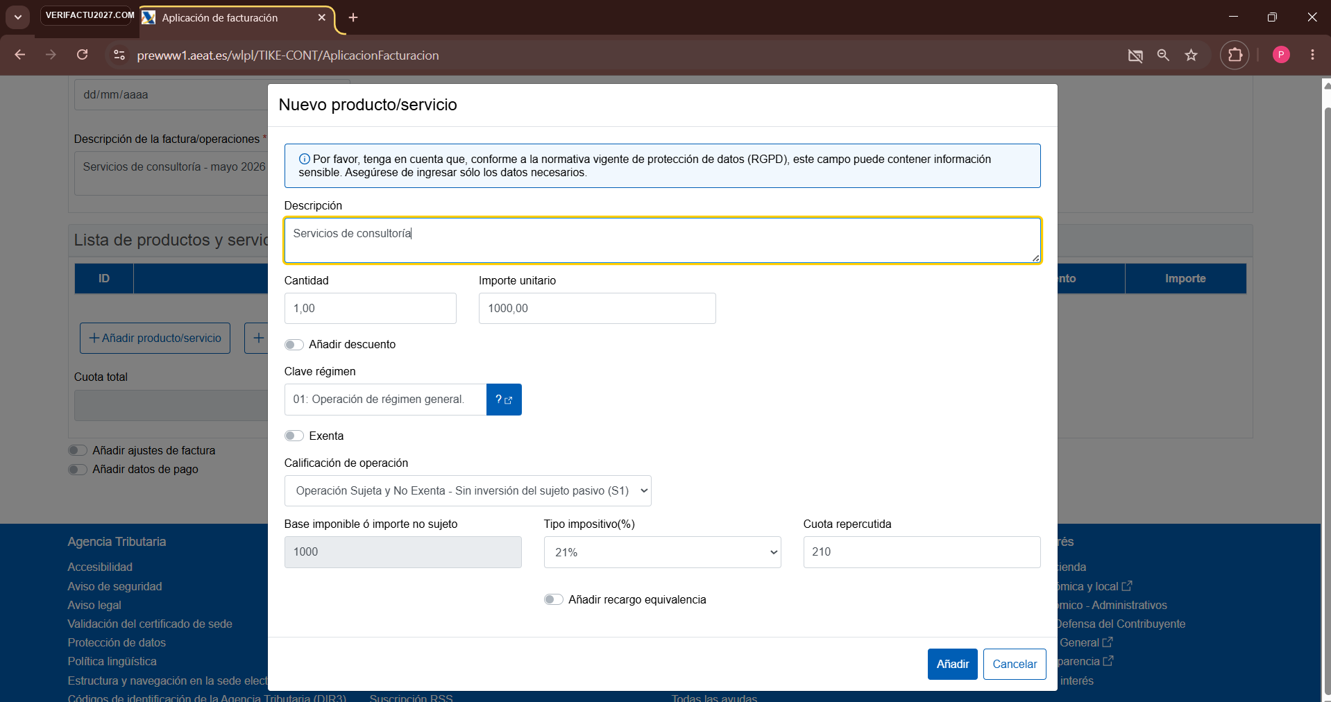 Modal «Nuevo producto/servicio» de la app de la AEAT con descripción «Servicios de consultoría», cantidad 1, importe unitario 1000,00, clave de régimen «01: Operación de régimen general», tipo impositivo 21% y cuota repercutida 210 calculada automáticamente.